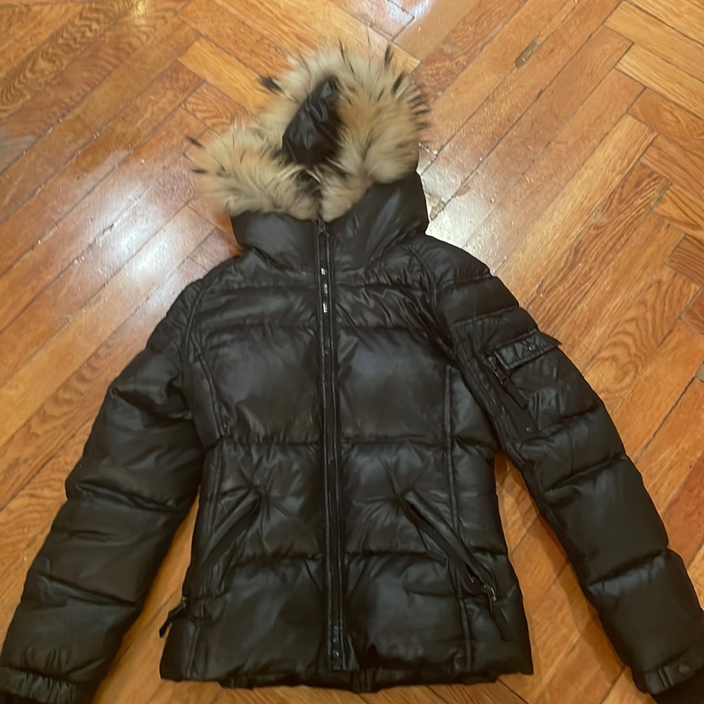 Girls black puffer with fur hood